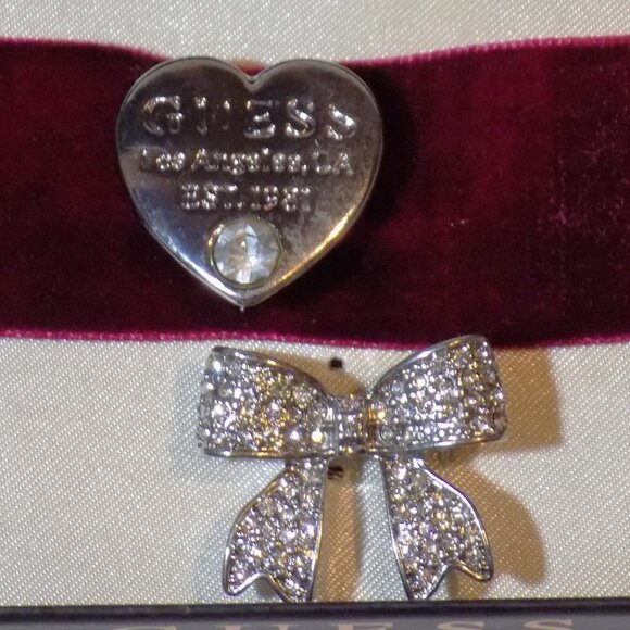 Lot 2 New Guess Interchangeable Brooch Choker & Crystal Flower Necklace Bundle - Picture 7 of 15